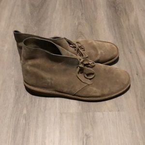 Tan Desert Boots. Size: 12.